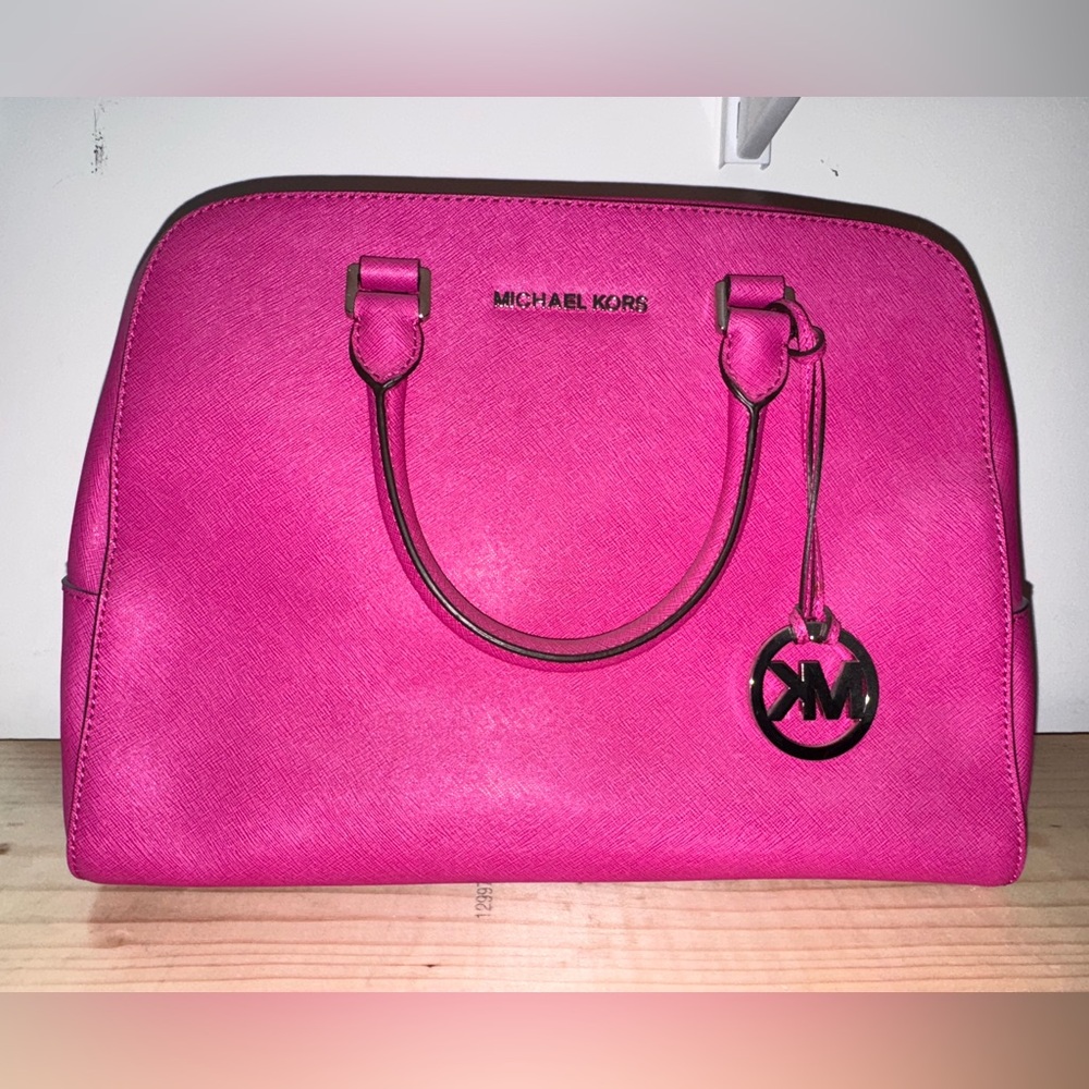 Michael Kors Saffiano Pink LG satchel Leather